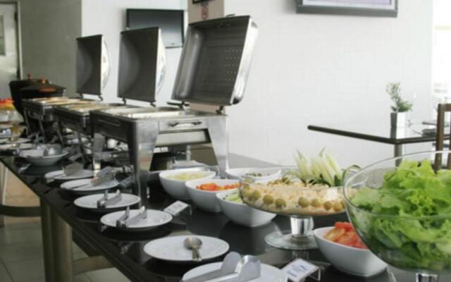 Flat Apartamento ALT¿SIMO N¿EL ¿timo Andar