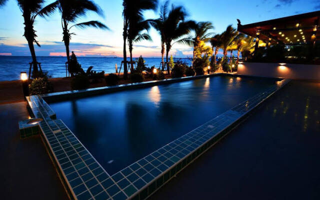 Golden Dragon Beach Resort