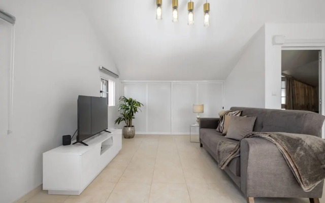 Golden Coast B by Madeira Sun Travel