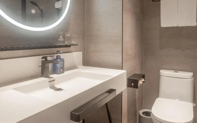 Hanting Hotel Suzhou Yuanqu Jinji Lake