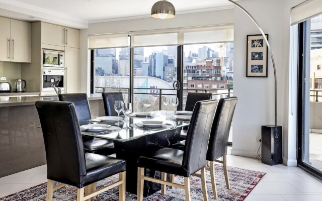 Pyrmont Harbour View Penthouse