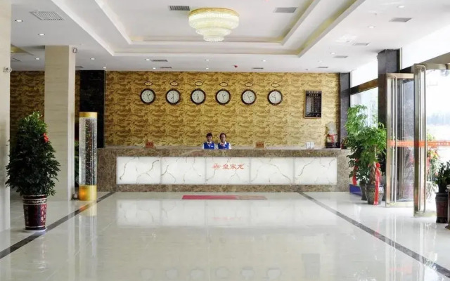 Royal Dragon Airport Hotel