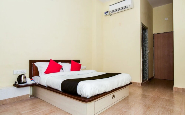 Collection O 38804 Eight Steps Resort