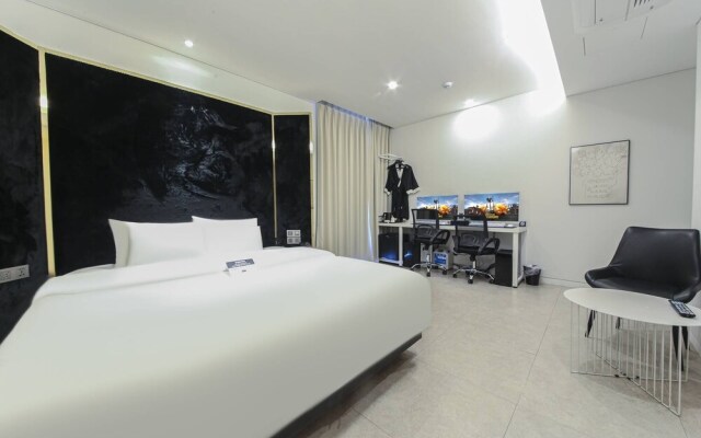 Zam 101 Hotel