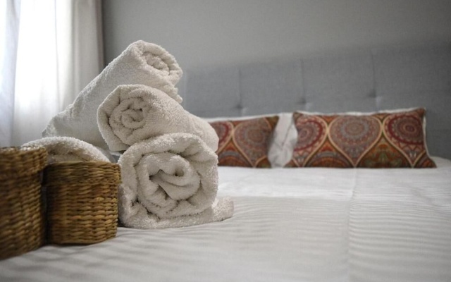 Suncity Apartments