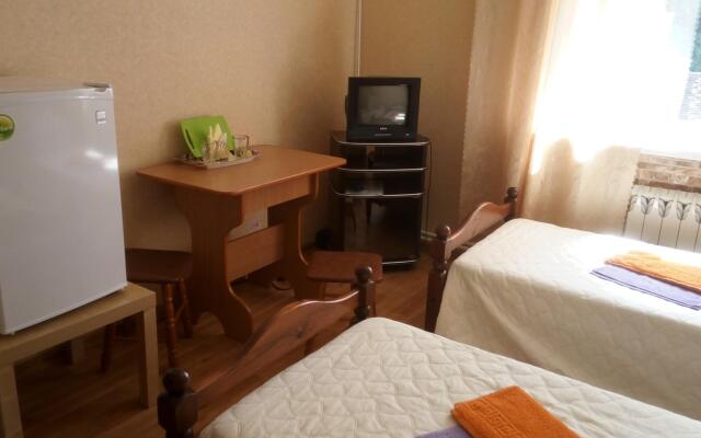 Отель Жуков