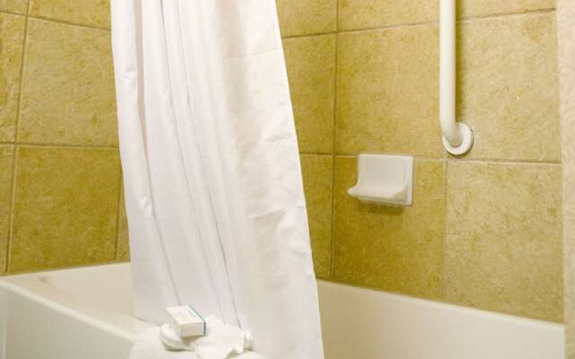 Hampton Inn and Suites College Station