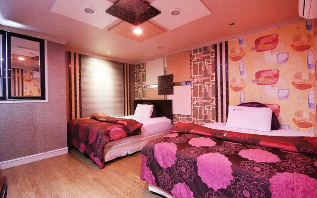 Western Wonpyeongdong Lancelot