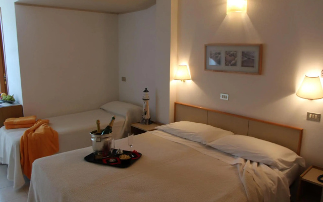 Hotel Antares