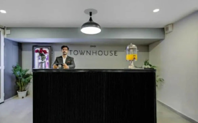 DBR Suites by FabHotel