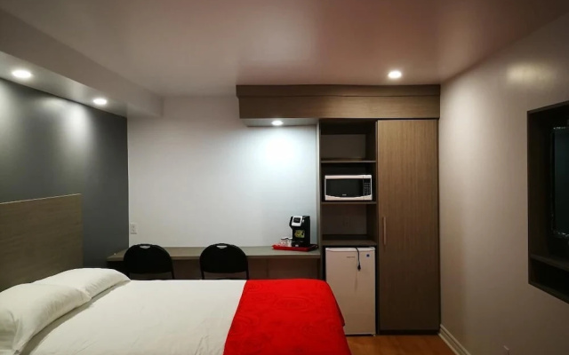 Motel Chez Nous