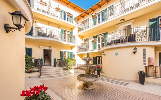 Aurelia Vatican Apartments