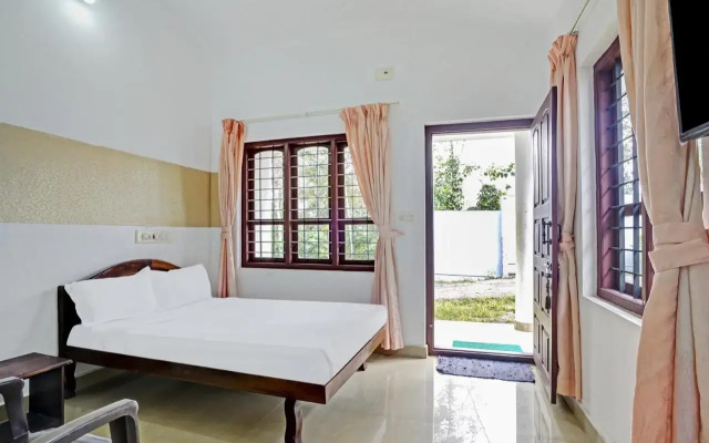 OYO Flagship 703709 Mankulam Misty Mountain View
