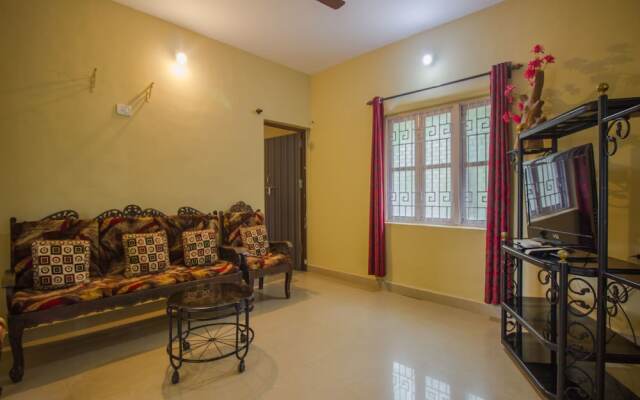 OYO 16456 Home Decent 1BHK Vagator