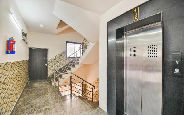 OYO 44605 Hotel Skyway