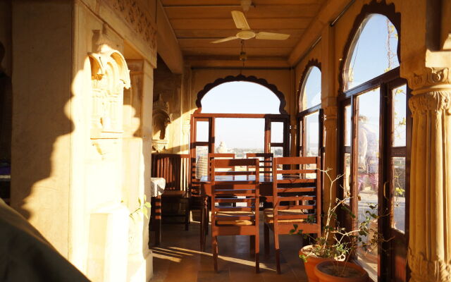 Hotel Garh Jaisal Haveli
