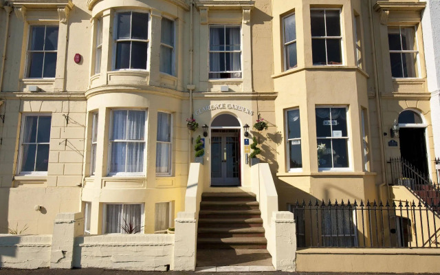 Clarence Gardens Hotel
