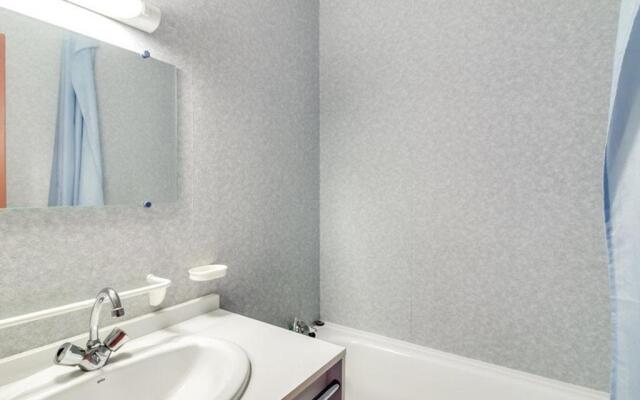 Appartement Cauterets, 2 Pièces, 4 Personnes - Fr-1-401-25