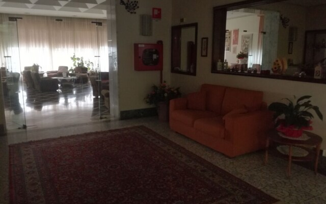 Hotel Astra