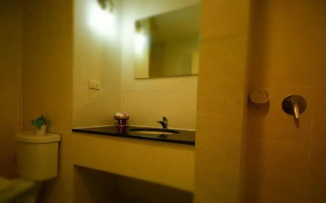 Home and Hill Resort