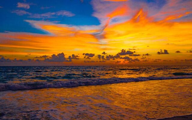 Anna Maria Island Beach Waves