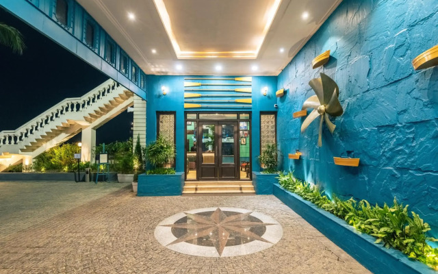 Polo Floatel Kolkata