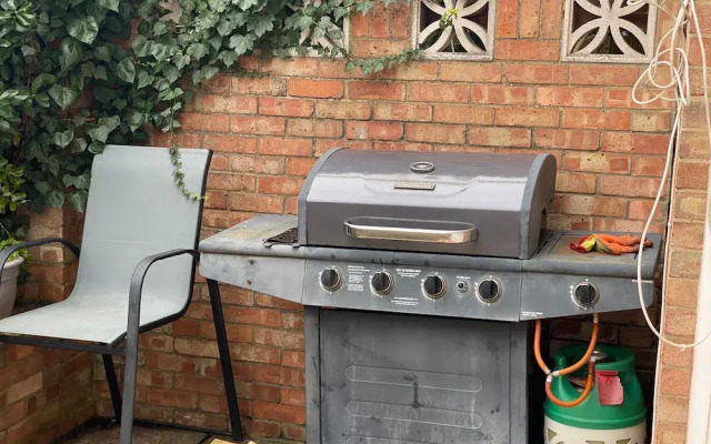 London Charm - 3 Bedroom House Near Canary Wharf