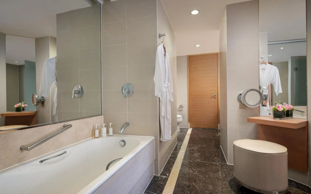 Holiday Inn Chengdu Century City-EastTower by IHG