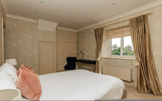 The Partridge - From 1000 Per Night