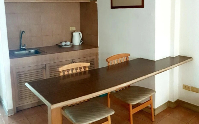 Walking Street Hostel by New Wave - Adults Only