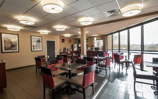 Comfort Inn & Suites