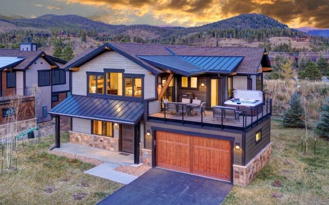 The Trails at The Shores