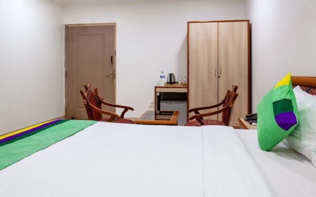 Treebo Y Hotels Elite, Khandagiri