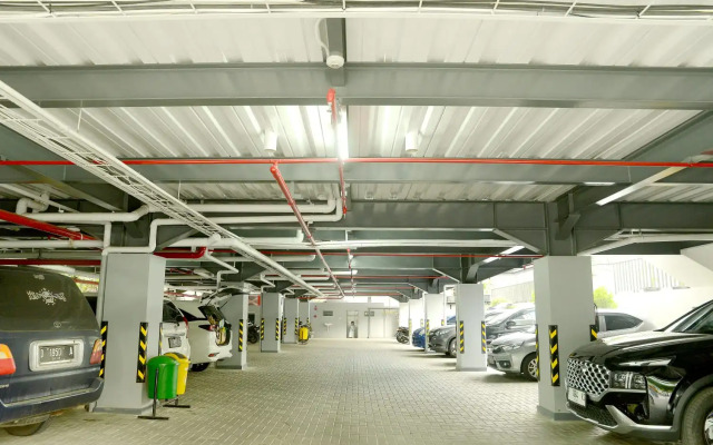 Front One Hotel Pasir Koja Bandung