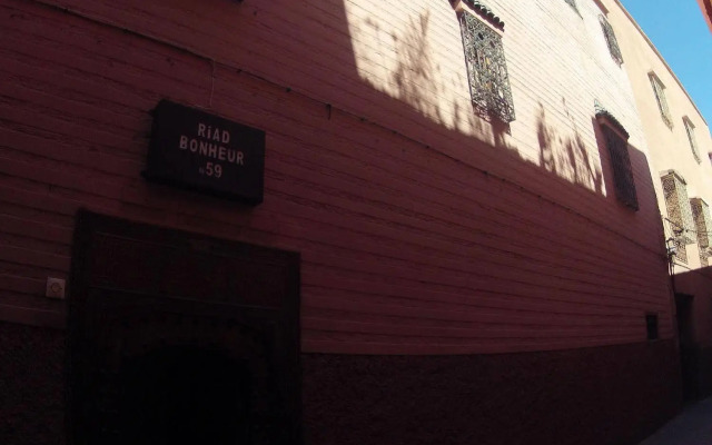 Riad Bonheur