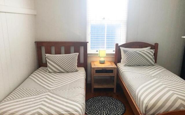 4 bedroom house - Walk to Southbank