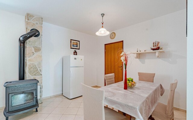 Awesome Apartment in Orebic With 2 Bedrooms and Wifi