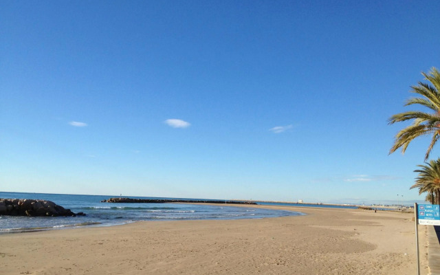 Apartamento Primera Linea de Mar, Cunit