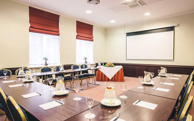 Monika Centrum Hotels