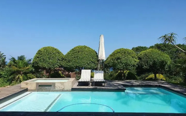 Dolphins Guest House