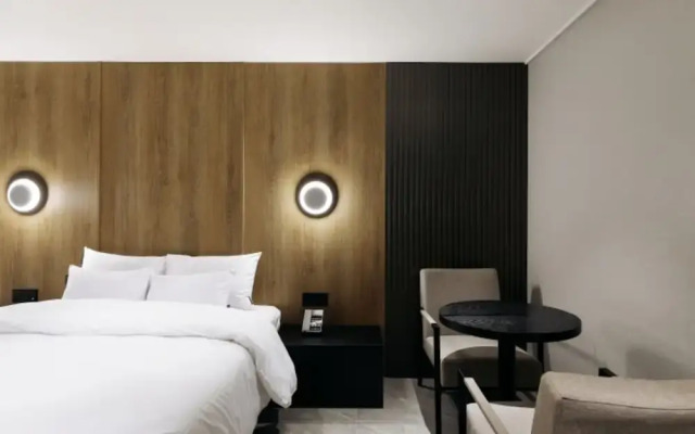 Ilsan Queen Town Hotel