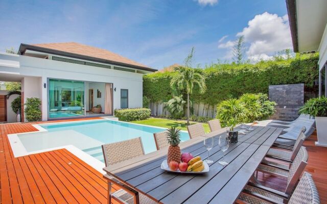 Blissful Stay at Grand Villa Tangerine