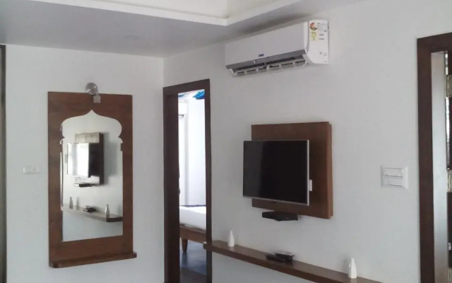 OYO 1711 Hotel Sepoy Grande