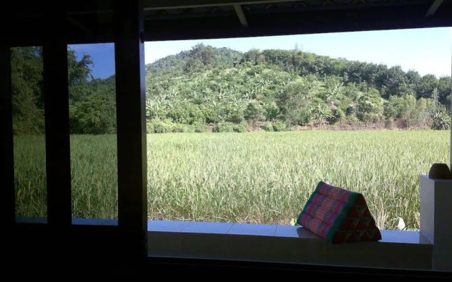 Ban Lom Jen Homestay