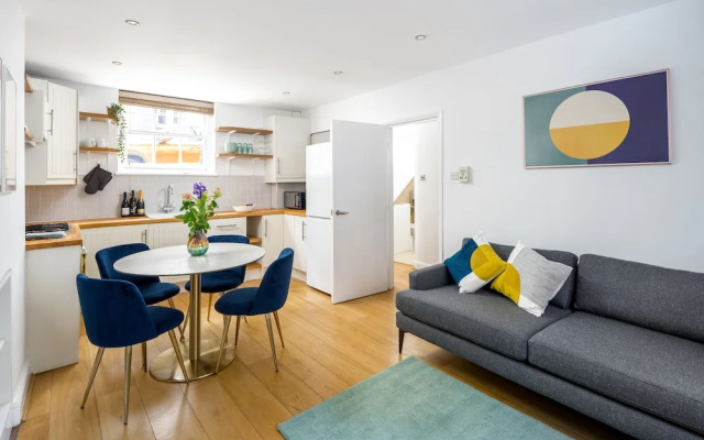 JOIVY Chic & Modern 2-Bed Flat W/ Patio In Pimlico
