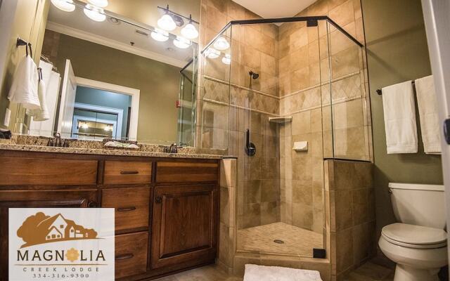 Magnolia Creek Lodge