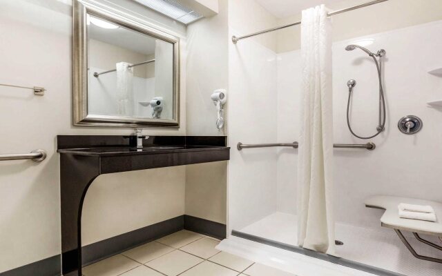 Quality Inn Lancaster