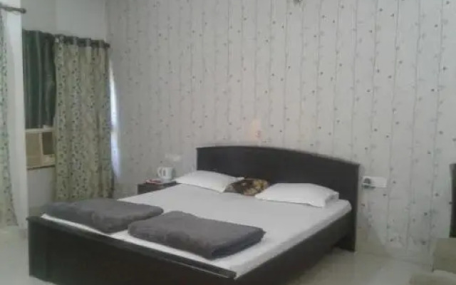Hotel DK Motels