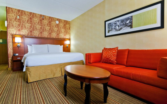 Courtyard by Marriott Chicago O'Hare