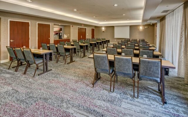 Courtyard Springfield